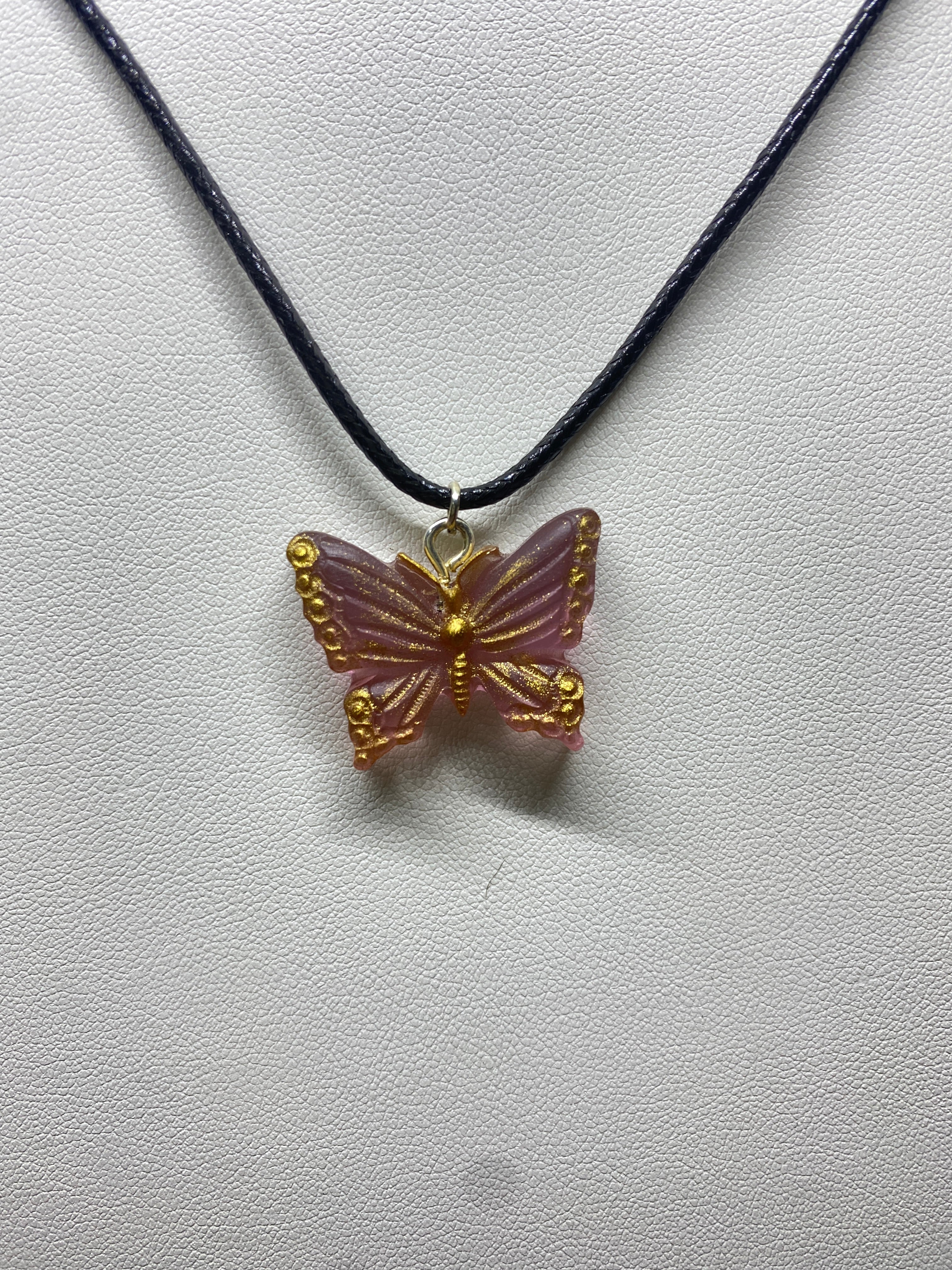 Collier ILOE