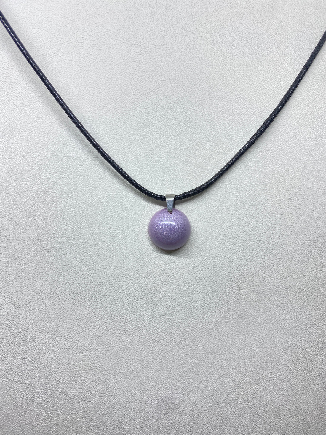 Collier JUNE