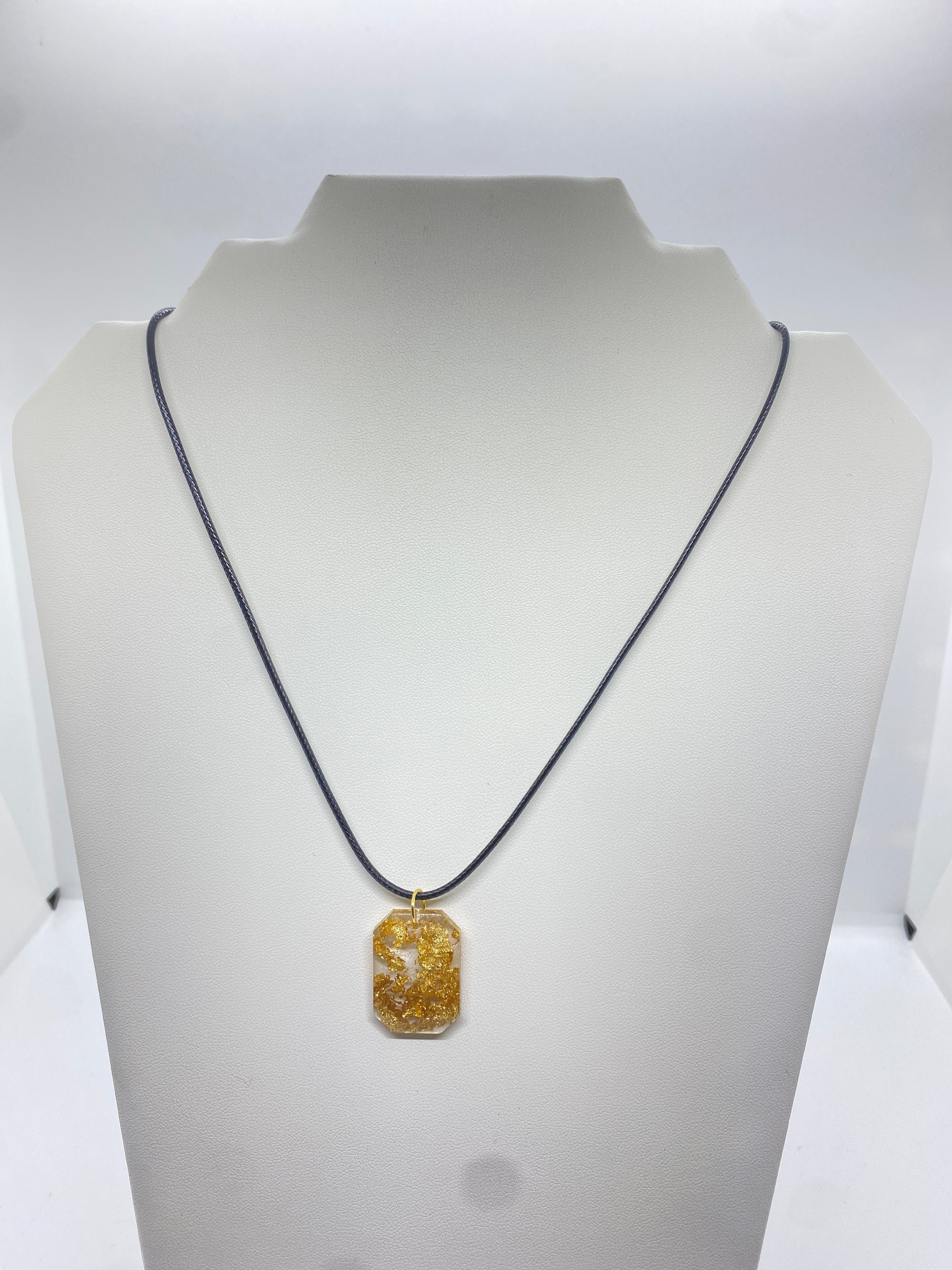 Collier ABBY