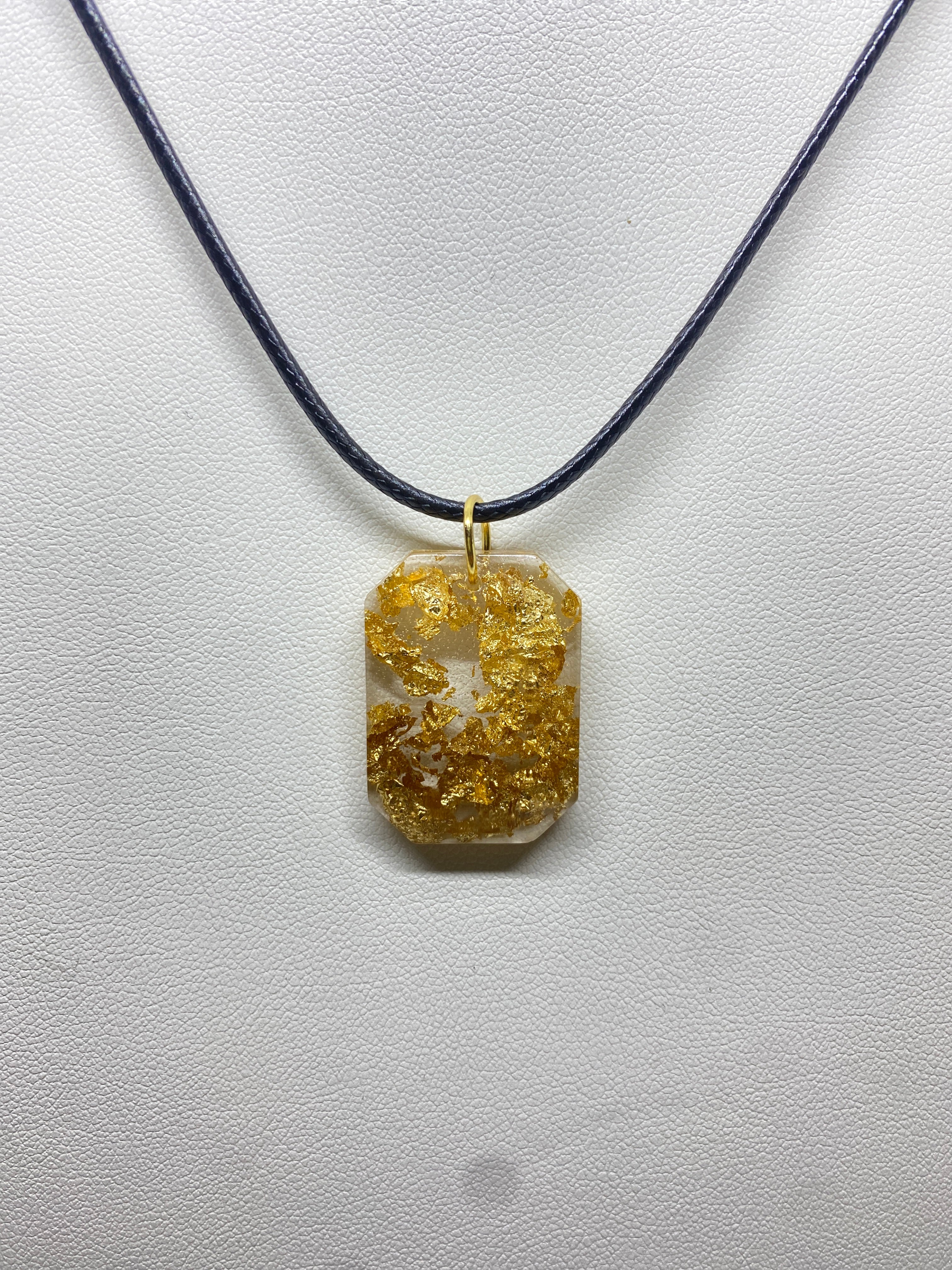 Collier ABBY