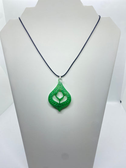 Collier YONA