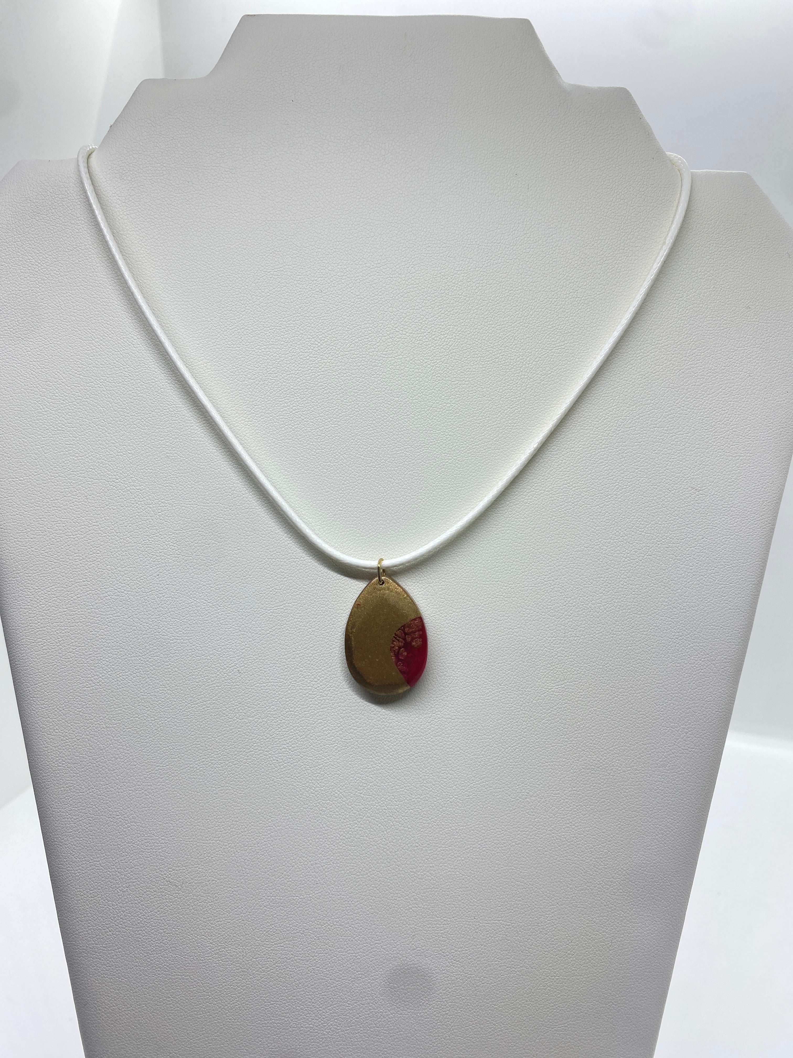 Collier LUNA