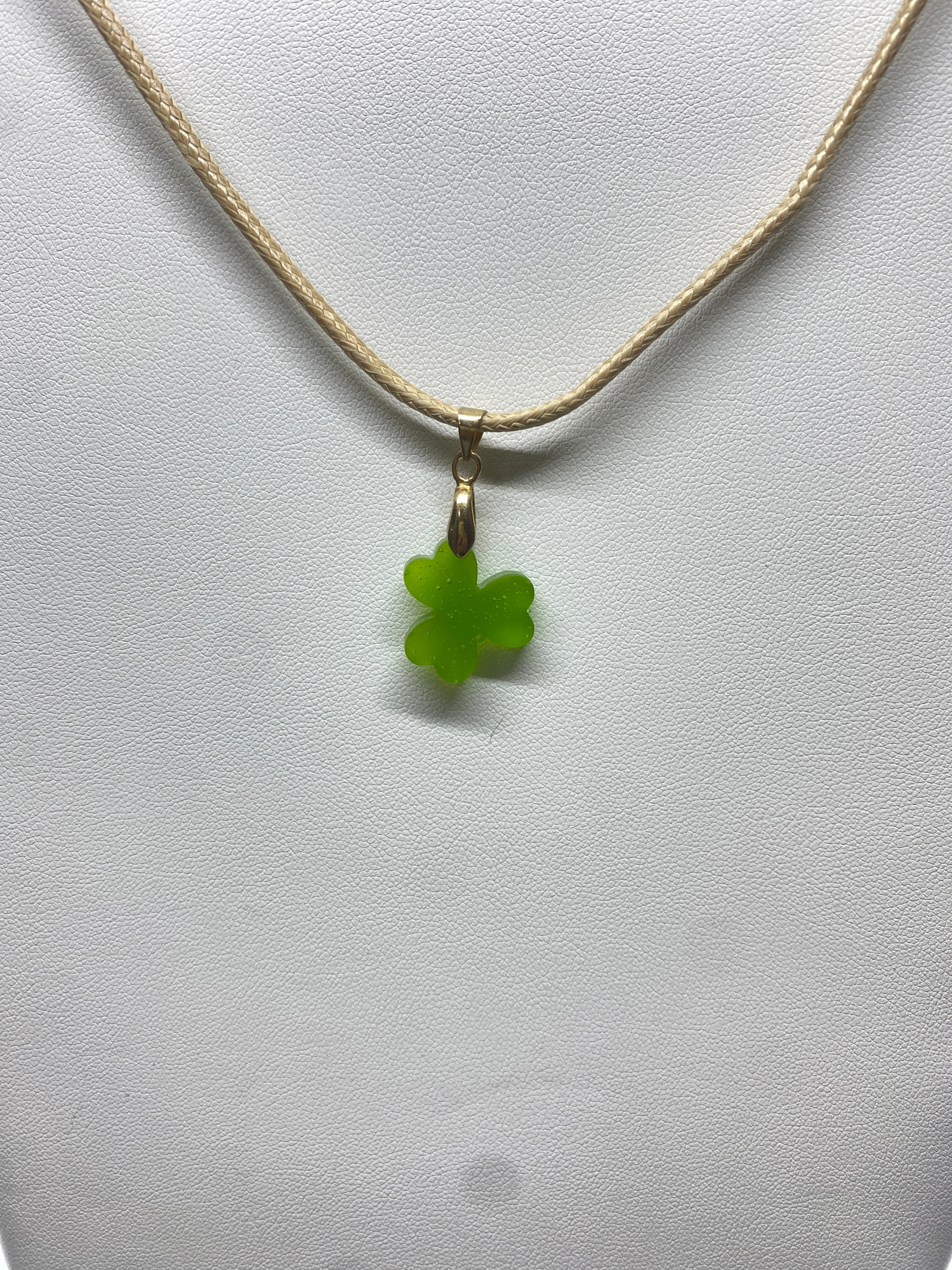 Collier EDEN