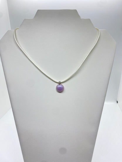 Collier JUNE